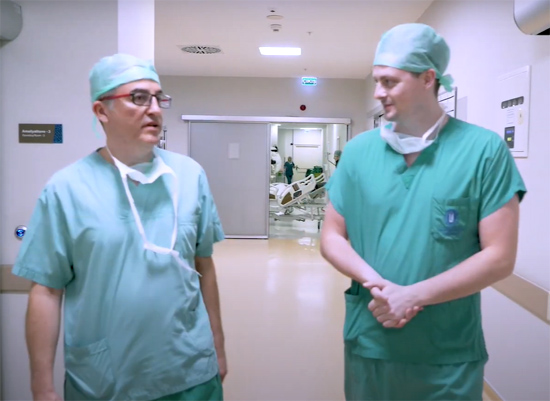 Alex George visits Clinic Center Plastic Surgery Facilities